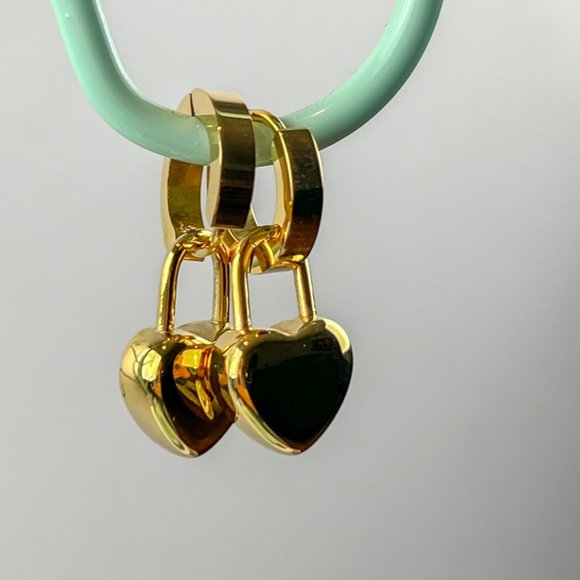 Gold Plated Huggie Hoop Heart Earrings Heart Pendant Earrings - Picture 6 of 11